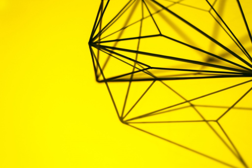 yellow-metal-design-decoration 2
